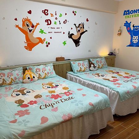 Holby No.8 Elevator Homestay Taitung Room photo