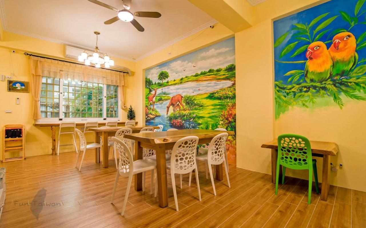 Holby No.8 Elevator Homestay Taitung Exterior photo